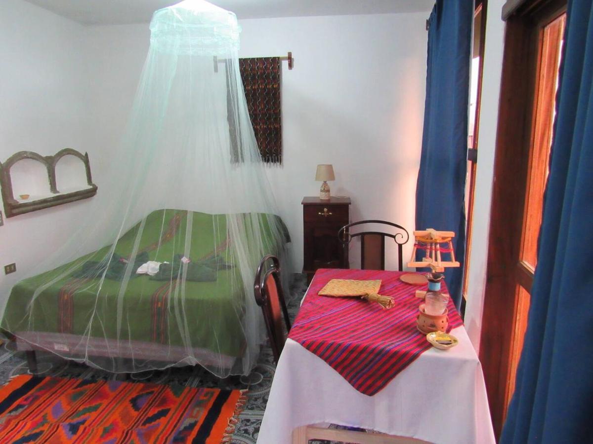 Posada Del Viajero - Mayan Travelers Inn Санта-Круз-Ла-Лагуна Екстер'єр фото